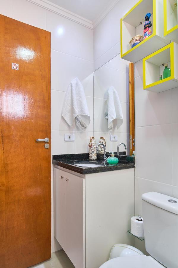Apartamento 2 Quartos Com Ar, Piscina, Sacada Gourmet A 1 Km Da Grande Ubatuba