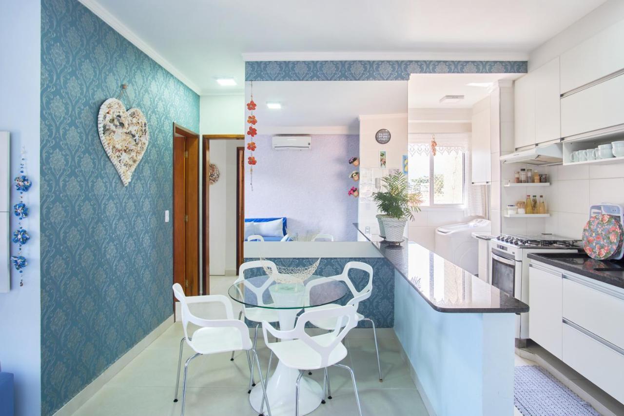 2 Quartos Com Ar, Piscina, Sacada Gourmet A 1 Km Da Grande Apartamento
