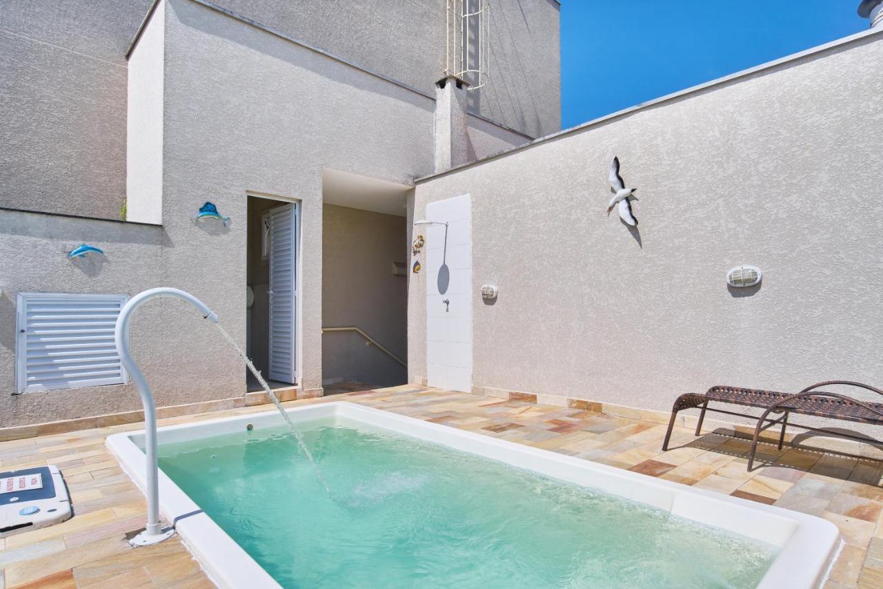 2 Quartos Com Ar, Piscina, Sacada Gourmet A 1 Km Da Grande Apartamento Ubatuba